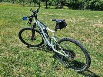Elektrobicykel GIANT celoodpruzeny - 3