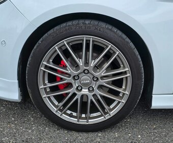 Ford Focus - 3