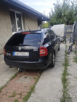 Predám škoda octavia 2.0 TDI DSG - 3