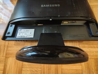 Monitor Samsung SyncMaster 226BW - 3