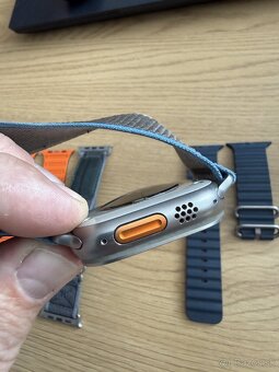 Apple Watch 9 Ultra - 3