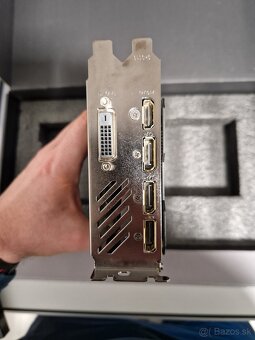 Predám špičkovú NVIDIA GeForce GTX 1080 G1 Gaming 8G - 3
