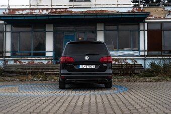 Volkswagen Sharan 2.0 TDI BMT Highline - 3
