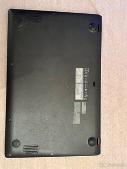 Asus VivoBook E510 - 3
