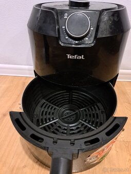 Teplovzdušná fritéza TEFAL - 3