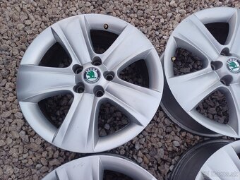 hlinikové disky org.Skoda Superb I,II,--7Jx17-ET-45---5x112 - 3
