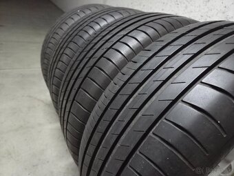 17" ŠKODA + letné 90% - 3
