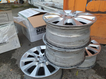 >>>ORIGINÁL ALU DISKY MERCEDES 18" len za 249,-EUR - 3