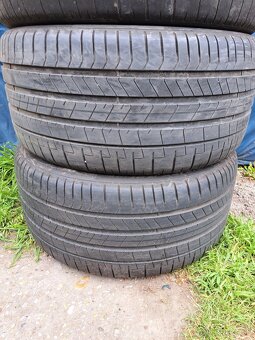 Ponúkame 4 letné pneumatiky Pirelli 315/35 R21 a 275/40 R21 - 3