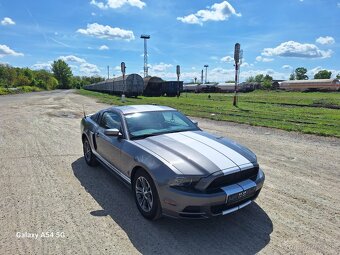 FORD MUSTANG 3.7 PREMIUM 2013 - 3