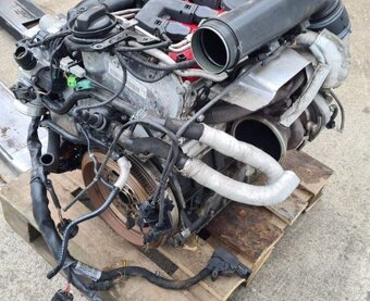 Kompletní motor Audi RS3 2.5 TFSI - 3