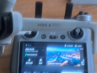 DJI MINI 4 PRO FLY MORE COMBO - 3