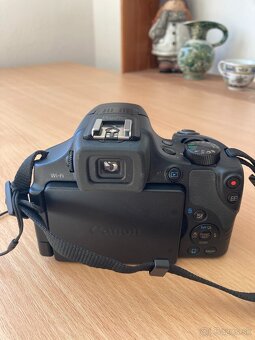 Fotoaparát CANON PowerShot SX60 HS čierny - 3