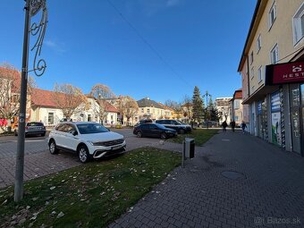 Na prenájom obchodný priestor v centre mesta Poprad - 3
