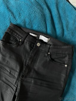 Mango čierne koženkové rifle - 3