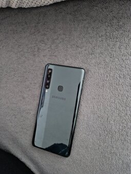 Samsung Galaxy A9 - 3