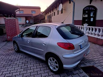 Peugeot 206 - 3