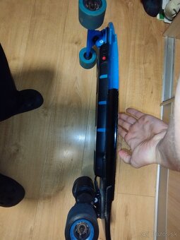Elektrický skateboard (longboard) - 3