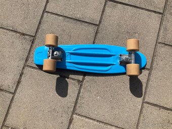 predám pennyboard-modrý - 3