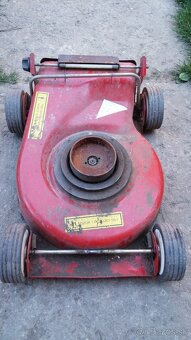 Spodok kosačky motor jikov závod Vodňany - 3