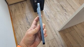 Apple iPhone 14 Plus - na diely - BEZ DOSKY - 3