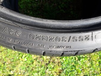 255/30 r20 letne pneumatiky - 3