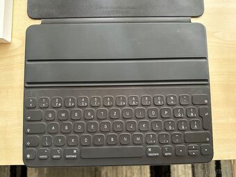 Predám Apple Smart Keyboard Folio 12,9” – ako nová - 3