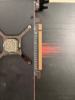 AMD Radeon RX Vega 64 - 3