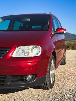 Volkswagen Touran - 3