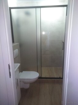 1,5 izb. byt (40,51 m2+balkón) - kvalitná rekonštrukcia - 3