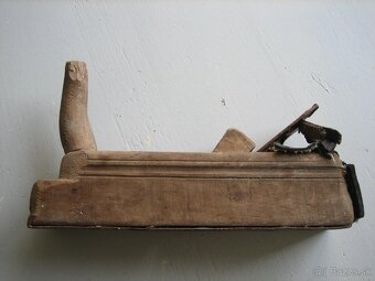 Starý hoblík.  Slovenský štát. - 3