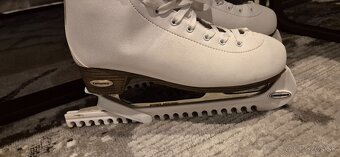 Damske korcule Crowned - 3