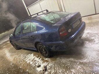 Octavia 1,6 55kw - 3