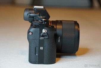 Fotoaparát Sony Alpha A7 Objektív Viltrox 20mm f2.8 1200 - 3