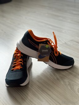 Asics gel-contend 8 - 3