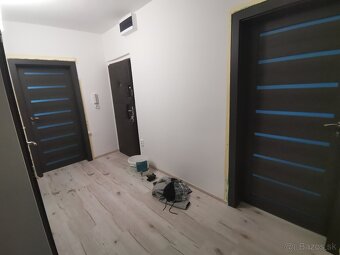DLHODOBÝ PODNÁJOM - 3