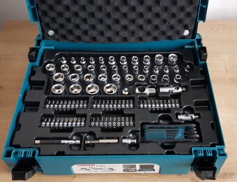 Makita E-08713 - univerzálna sada náradia v kufríku - 3
