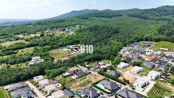 Stavebný pozemok so stavebným povolením Štitáre - 805 m2 - 3