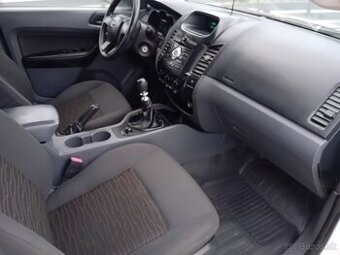 Predám Ford Ranger 2018 2,2 tdci DPH demontovaný motor - 3