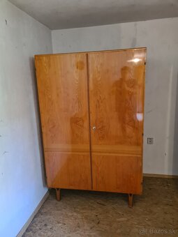 SÚRNE do 5.7. - Spálňová zostava - 3