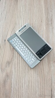 Sony Ericsson Xperia X1 - 3