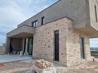 CHORVÁTSKO - Luxusná vila s bazénom (n.3) - VODICE - 3