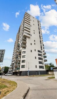 Vnútorné garážové parkovacie státie Jégeho 6 - 3