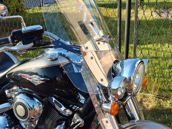 Kawasaki VN 1700 Classic Tourer Nomad - 3