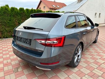 Škoda Superb III Combi 2.0 TDI 140kw Dsg 4x4 Sportline - 3