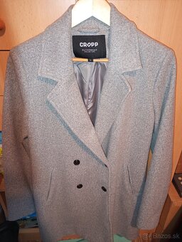 Dámsky kabát cropp - 3