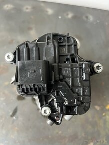 Predám vodnú pumpu 1.5 TSI 05E121042B - 3