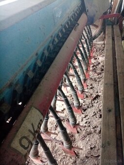 Sejačka Isaria, brány - 3