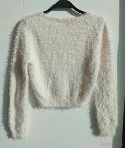 Dámsky chlpatý ružový sveter/tričko/crop top, dlhý rukáv - 3