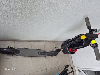 Elektrická kolobezka XIAOMI - 3